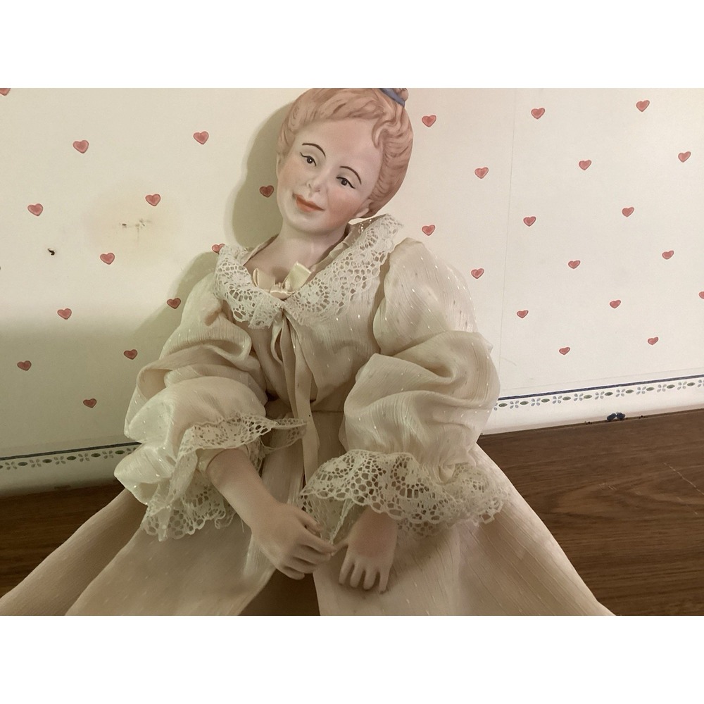 VTG Lee Middleton Mother's Love Doll Bisque Head and Hands-1983-16" Tall-As Is - Picture 5 of 5